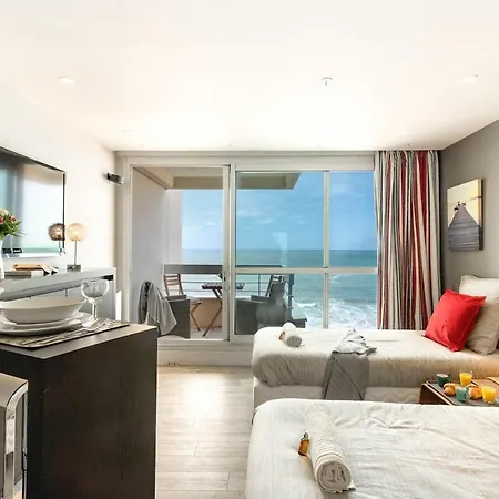 - Victoria Surf - Face Ocean Биарриц