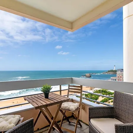 - Victoria Surf - Face Ocean Биарриц