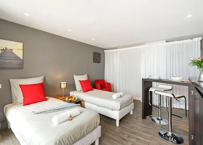 - Victoria Surf - Face Ocean